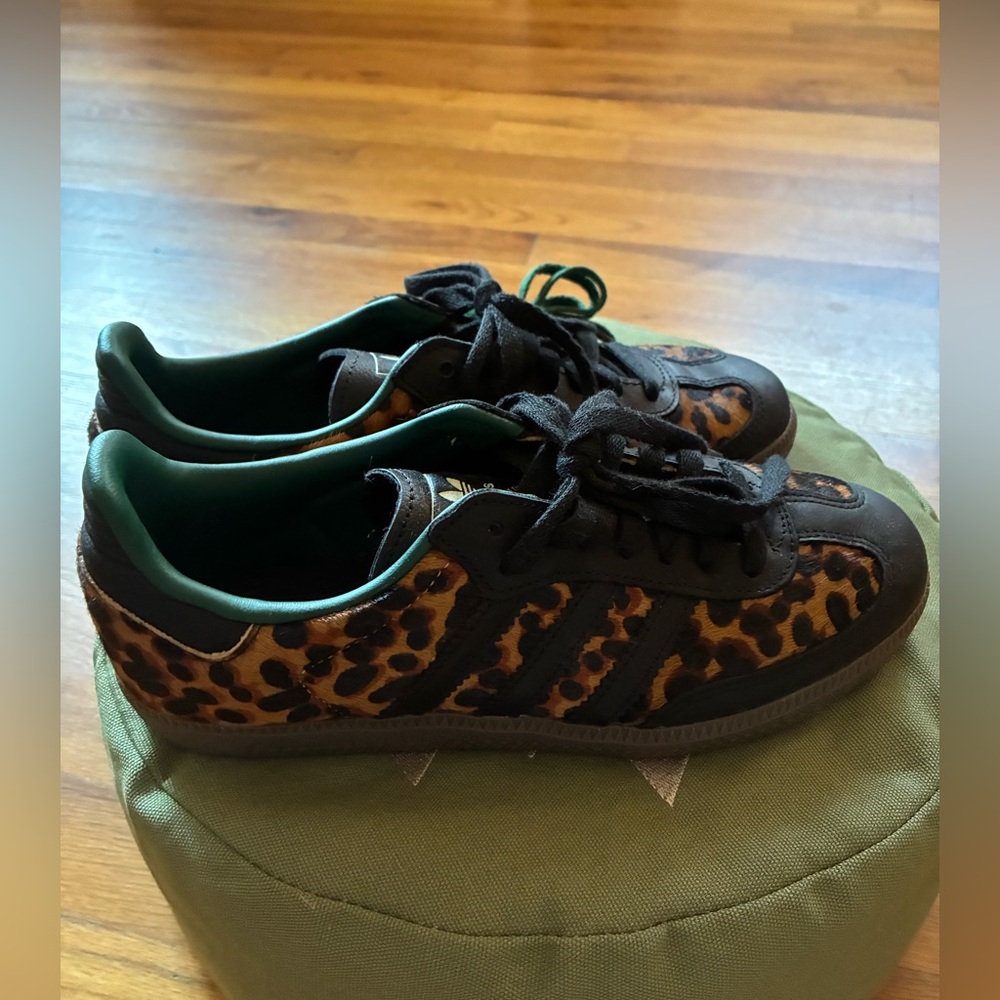 NEW adidas Samba OG - Cheetah/Leopard Print - Women's Size 7 Sneakers - Picture 2 of 9